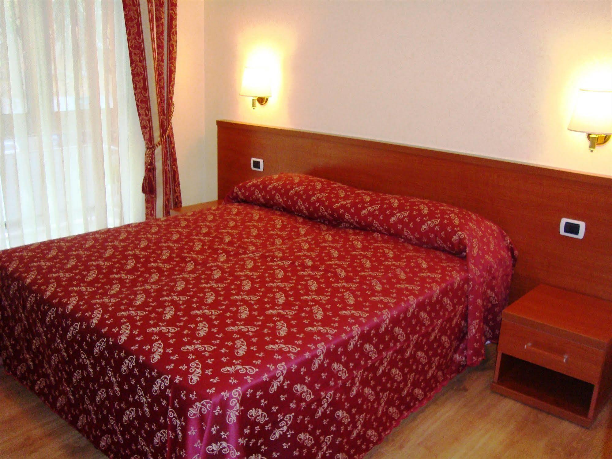 Residenza Fermi Hotel Roma Exterior foto